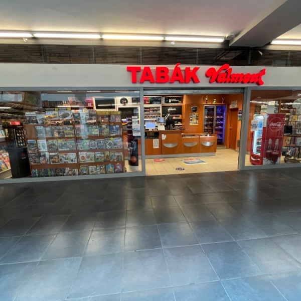 Rekonstrukce prodejny v OC Lužiny