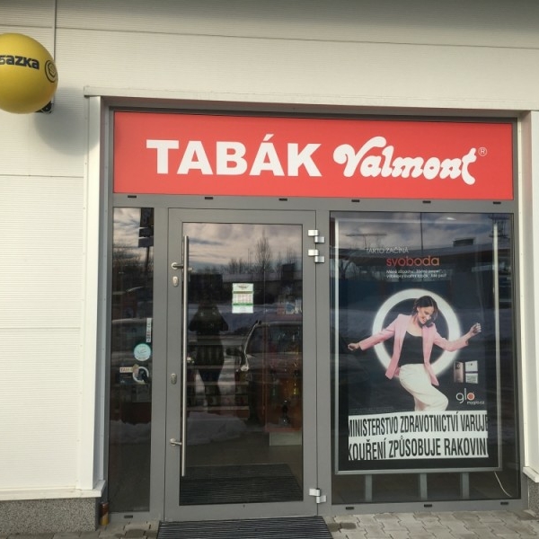 Otevření nových prodejen na okraji Prahy