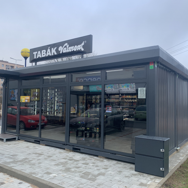 Otevření nového stánku v Novém Strašecí