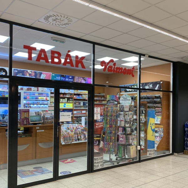 Uzavření prodejny Tabáku Valmont v Plzňi