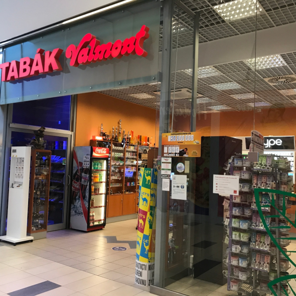 Rekonstrukce prodejny v Avion shopping parku Ostrava